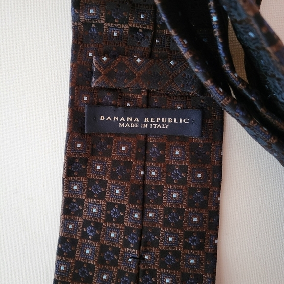 Bananas Republic Italy Silk Tie Brown Blue Black Patterned - Picture 3 of 3